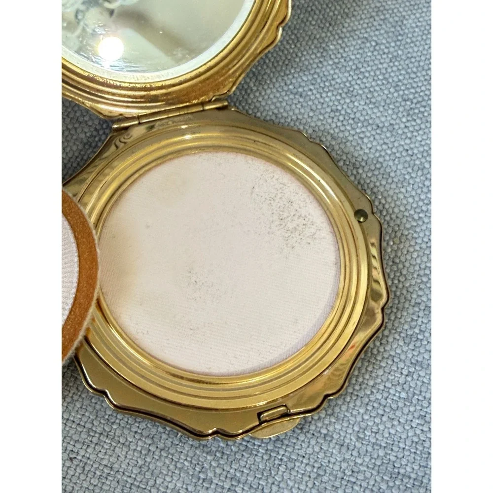 Vintage Stratton Mother of Pearl Compact Mirror England White Cross Drugs Vegas